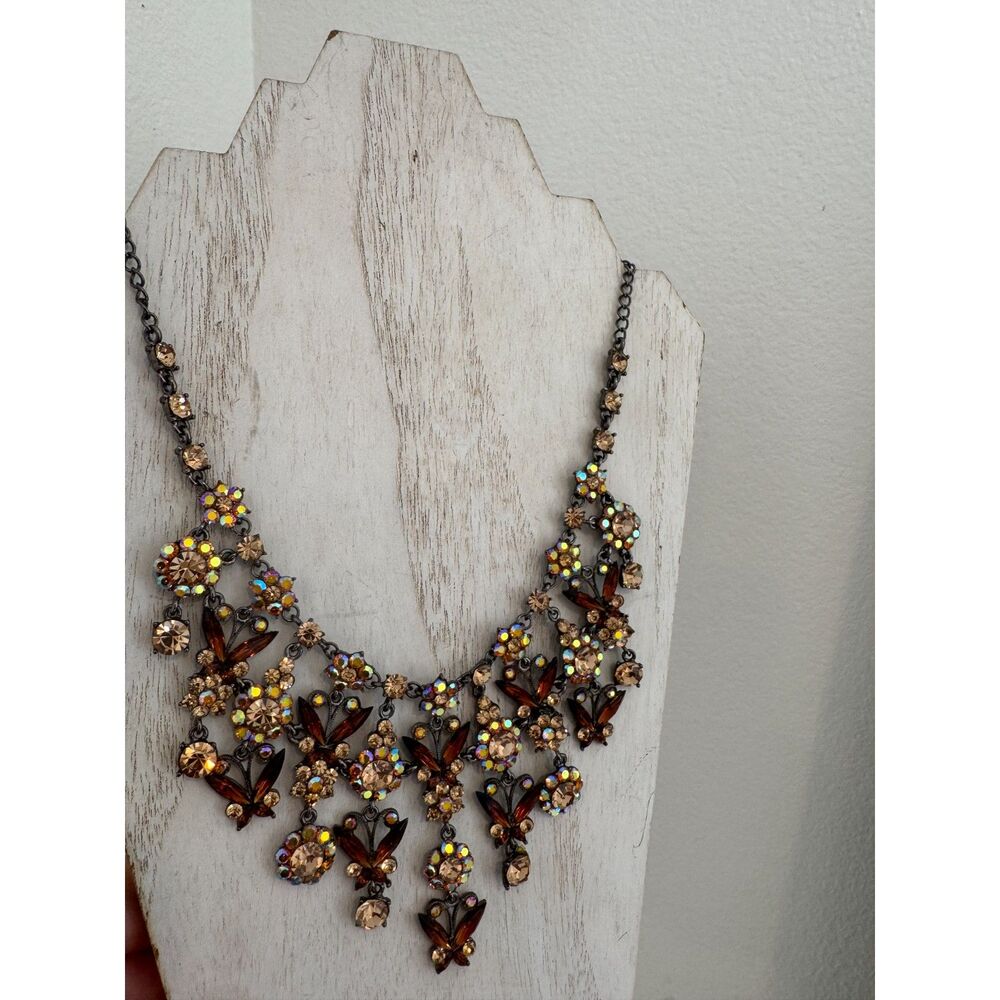 Vintage Aurora Borealis Crystal Swarovski Necklace BEAUTIFUL!!! Fall Colors - Picture 5 of 6
